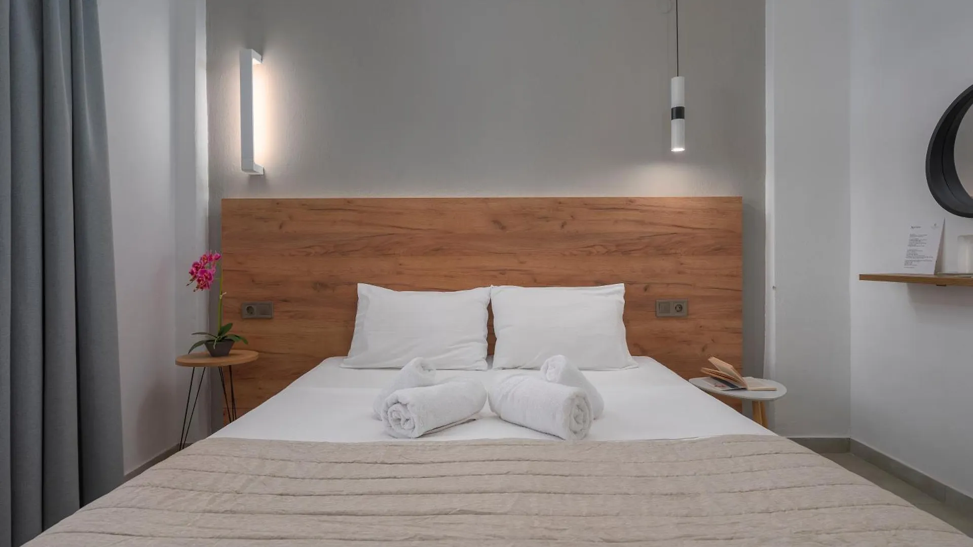 Eleon Suites & Apartments Afytos